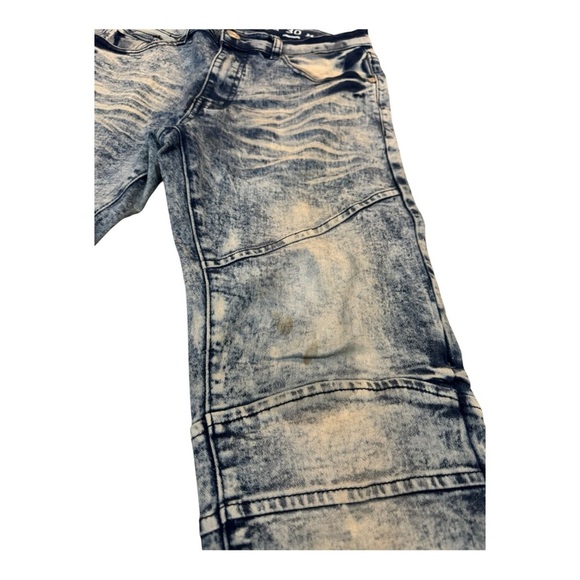 Skinny Gray Jeans with Vintage Distressed Finish - Picture 2 of 6